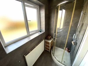 En-Suite Shower Room- click for photo gallery